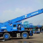Kato KR25HV boom extended